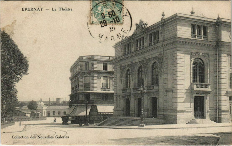 Carte postale ancienne Epernay Le Théatre à Épernay