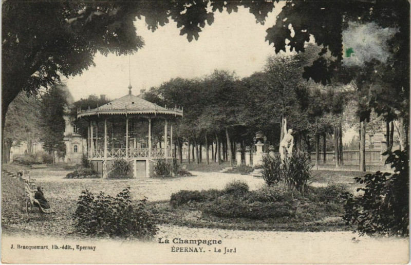 Carte postale ancienne La Champagne Epernay.-le-Jard