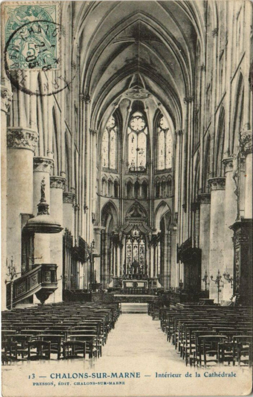 Carte postale ancienne Chalons-sur-Marne Interieur de la Cathédrale
