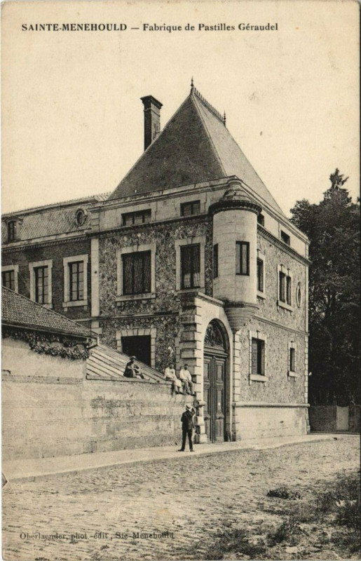 Carte postale ancienne Sainte-Menehould - Fabrique de Pastilles Geraudel à Sainte-Menehould