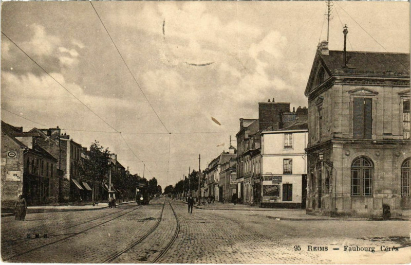 Carte postale ancienne Reims - Faubourg à Reims