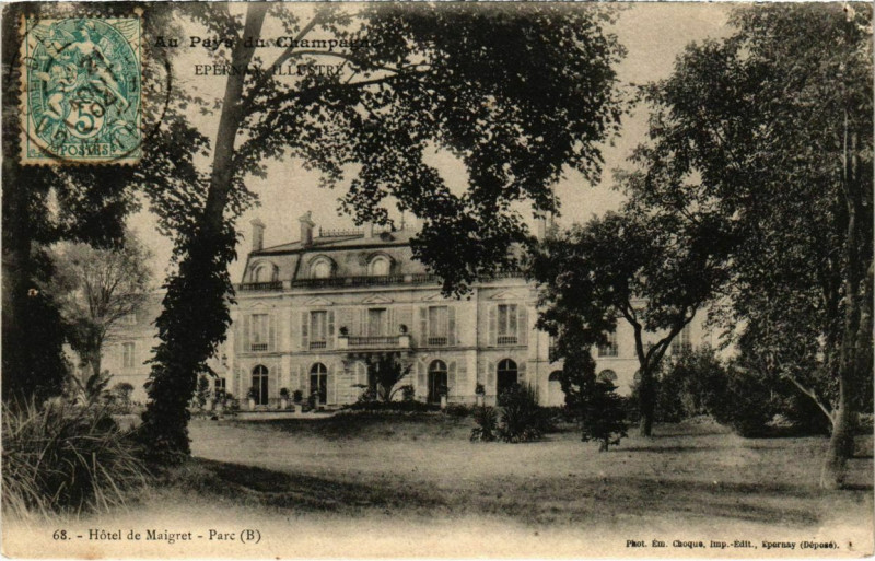Carte postale ancienne Hotel de Maigret - Parc
