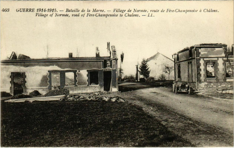 Carte postale ancienne Bataille de la Marne - Village de Normée