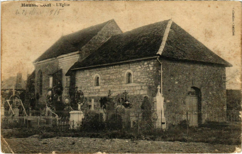 Carte postale ancienne Haussmont - L'Eglise