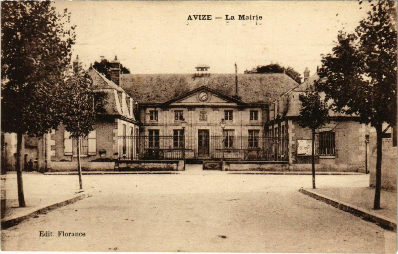 Carte postale ancienne Avize - La Mairie à Avize