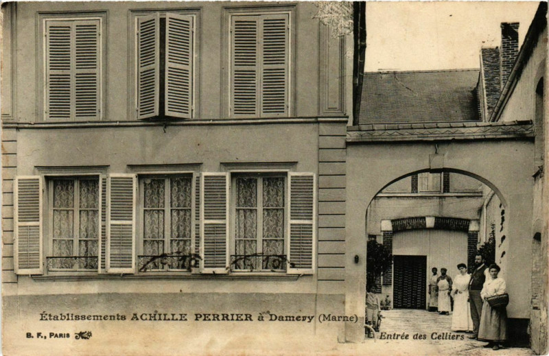 Carte postale ancienne Damery Etabl. Achille Perrier à Damery