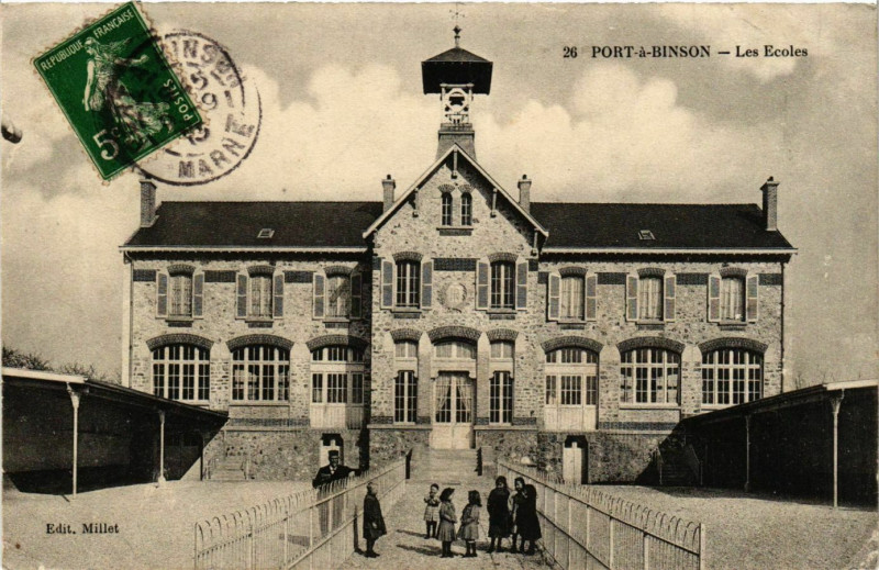Carte postale ancienne Port-a-Binson Les Ecoles