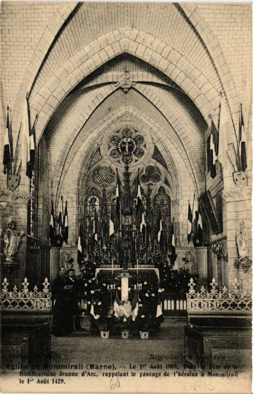 Carte postale ancienne Eglise de Montmirail Marne à Montmirail