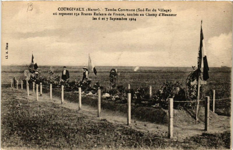 Carte postale ancienne Courgivaux-Tombe Commune à Courgivaux