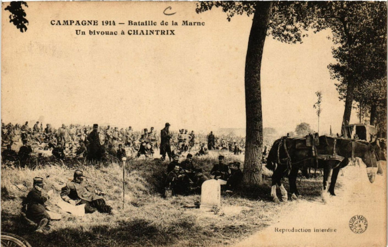 Carte postale ancienne Bataille de la Marne Un bivouac a Chaintrix
