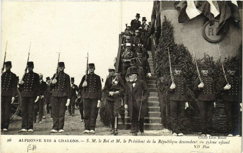 Carte postale ancienne S.M.le Roi et M. le President de la Rep