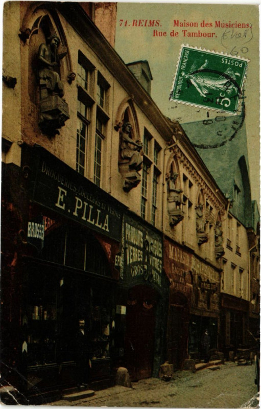 Carte postale ancienne Reims Maison des Musiciens Rue de Tambour à Reims