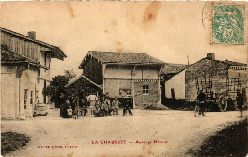 Carte postale ancienne La Chaussée Auberge Henriet