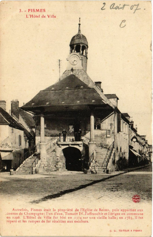 Carte postale ancienne Fismes L'Hotel de Ville à Fismes