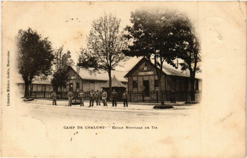Carte postale ancienne Camp de Chalons Ecole Normale de Tir