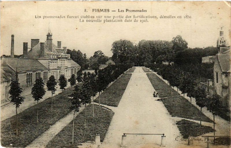 Carte postale ancienne Fismes Les Promenades à Fismes