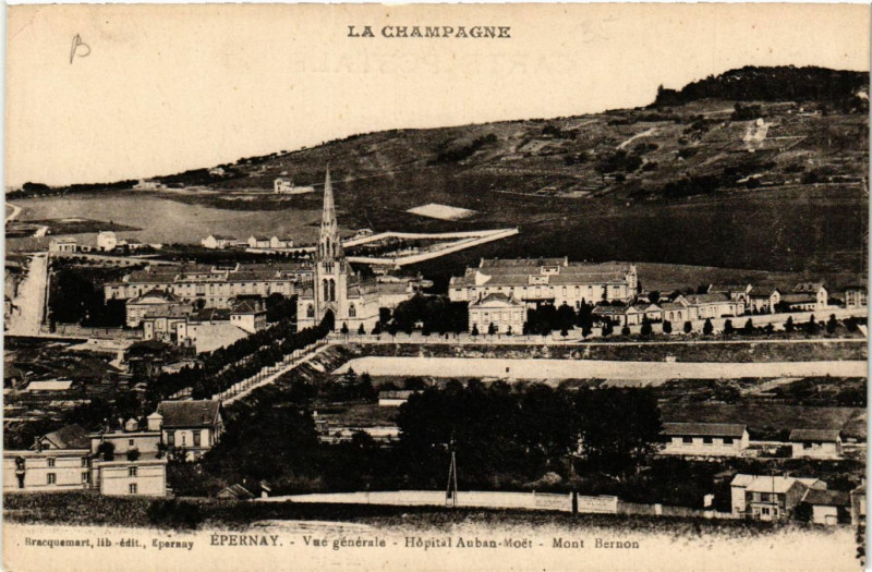 Carte postale ancienne Epernay Vue générale Hopital Auban Moet à Épernay