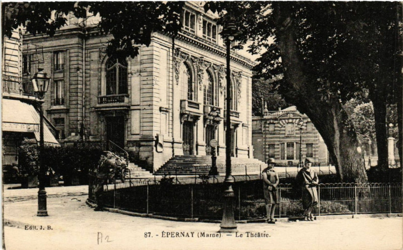 Carte postale ancienne Epernay Le Théatre. à Épernay