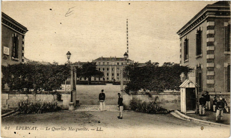 Carte postale ancienne Epernay Le Quartier Marguerite à Épernay