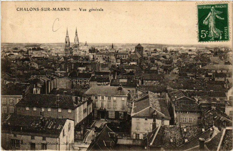 Carte postale ancienne Chalons sur Marne Vue générale