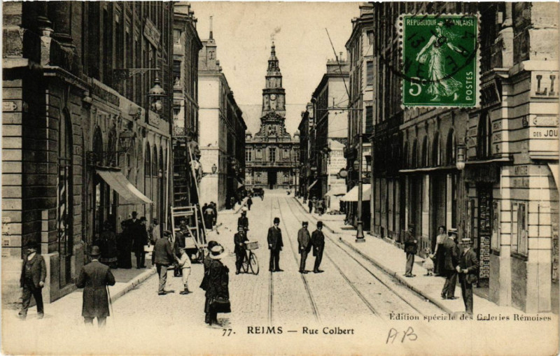 Carte postale ancienne Reims Rue Colbert à Reims