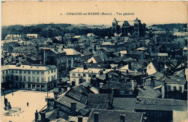Carte postale ancienne Chalons sur Marne Vue générale