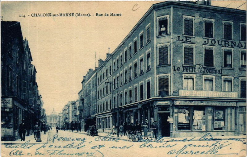 Carte postale ancienne Chalons sur Marne Rue de Marne