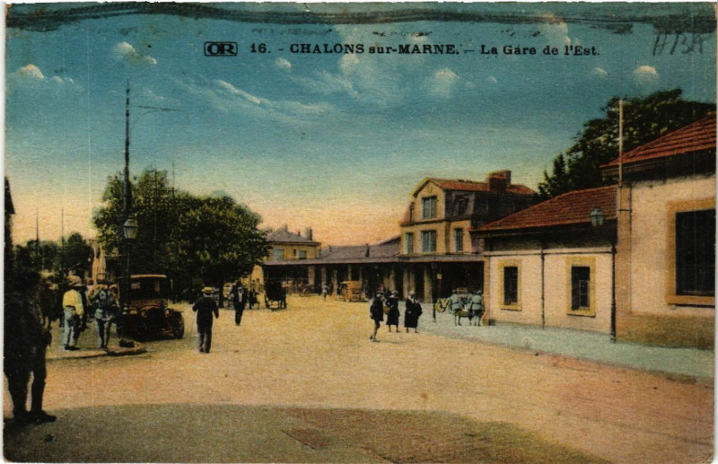 Carte postale ancienne Chalons sur Marne La Gare de l'Est