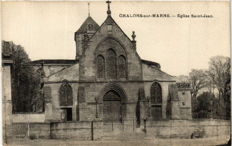 Carte postale ancienne Chalons sur Marne Eglise Saint-Jean