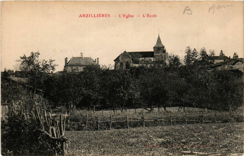 Carte postale ancienne Arzillieres L'Eglise L'Ecole