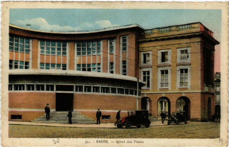 Carte postale ancienne Reims-Hotel des Postes à Reims
