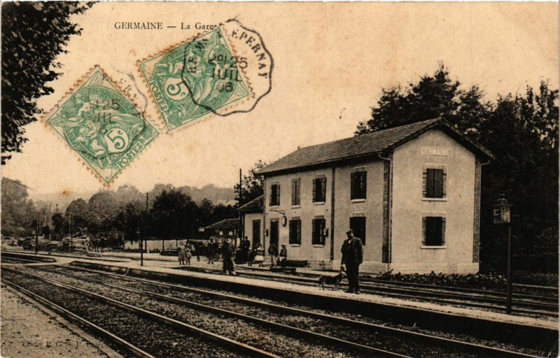 Carte postale ancienne Germaine - La Gare à Germaine