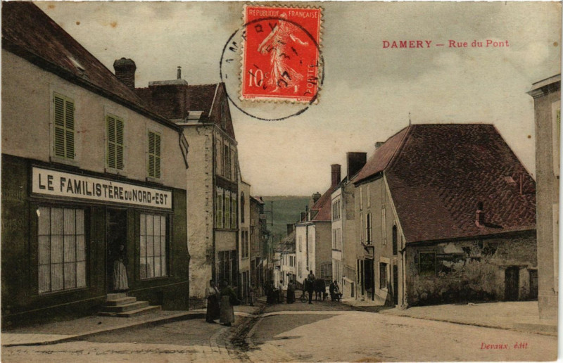 Carte postale ancienne Damery - Rue du Pont à Damery