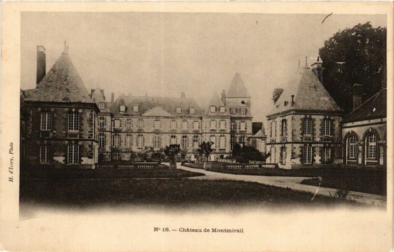 Carte postale ancienne Chateau de Montmirail à Montmirail