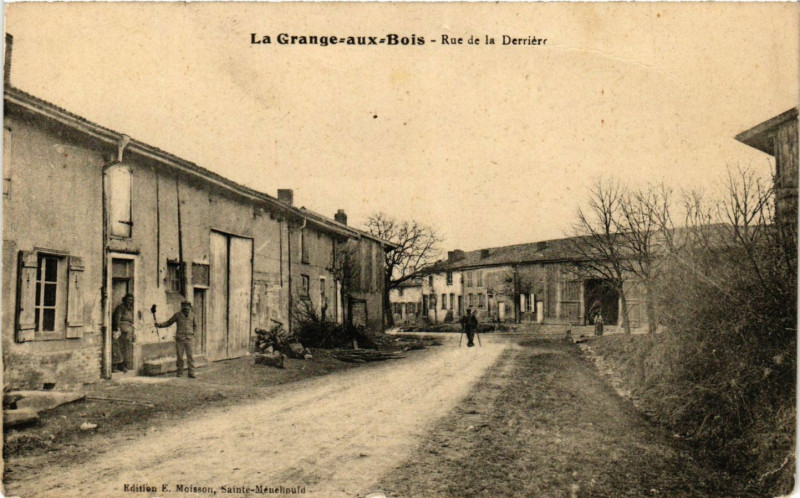 Carte postale ancienne La Grange-aux-Bois - Rue de la Derriere