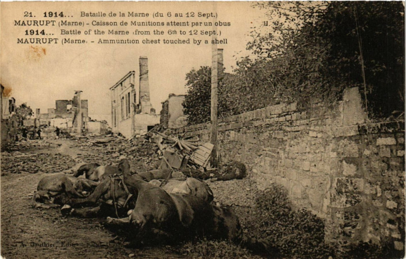 Carte postale ancienne Bataille de la Marne - Maurupt - Caisson de Munitions