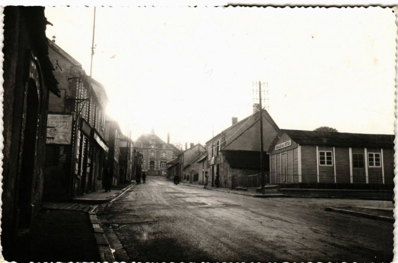 Carte postale ancienne Germaine à Germaine
