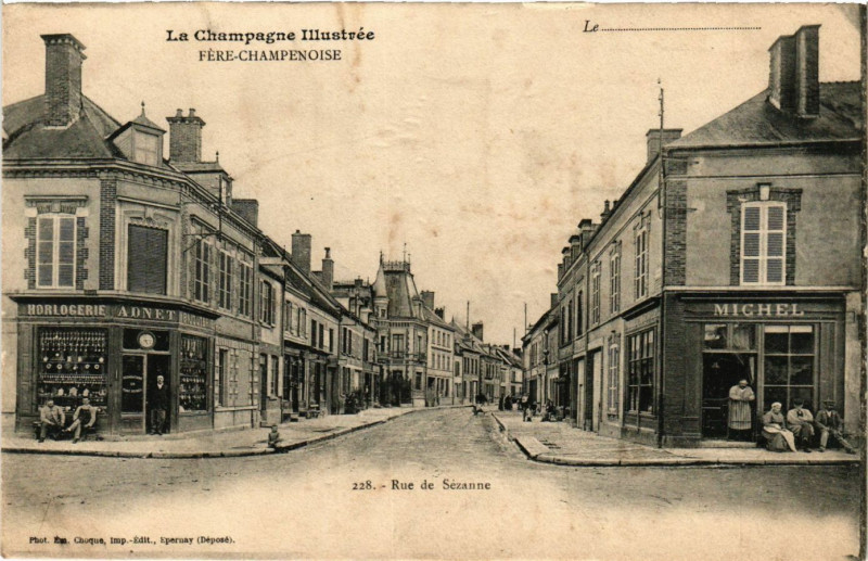 Carte postale ancienne Fere-Champenoise - Rue de Sezanne à Fère-Champenoise