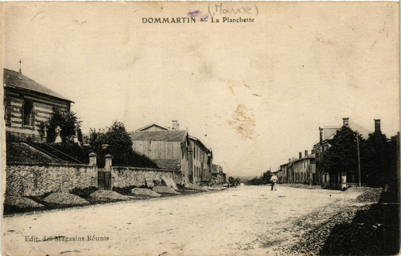 Carte postale ancienne Dommartin - La Planchette