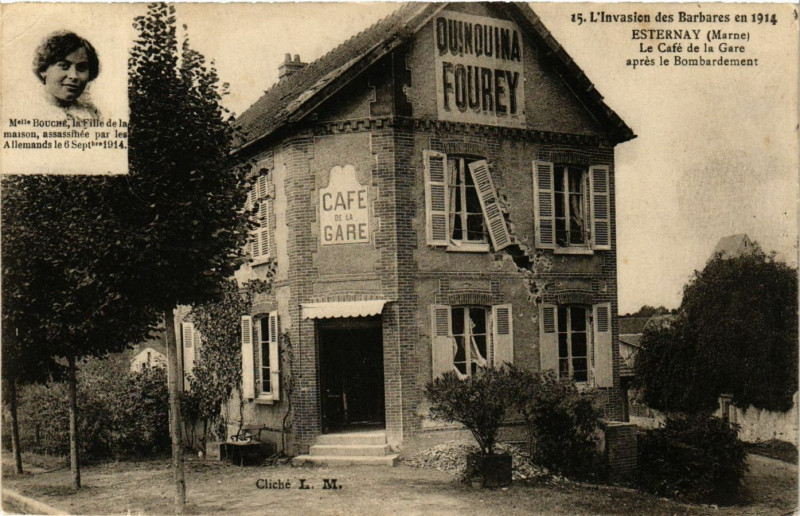 Carte postale ancienne Esternay - Le Café de la Gare à Esternay