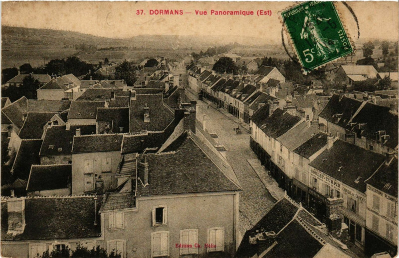 Carte postale ancienne Dormans - Vue panoramique à Dormans
