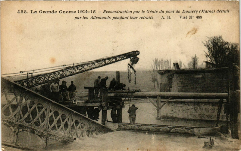Carte postale ancienne Reconstruction par le Genie