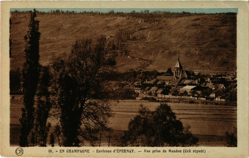 Carte postale ancienne Epernay - Vue prise de Meudon à Épernay