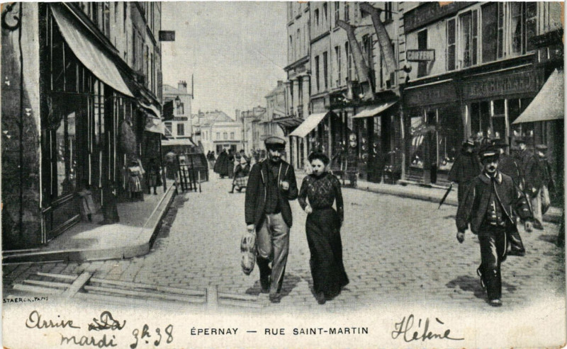 Carte postale ancienne Epernay - Rue Saint-Martin à Épernay