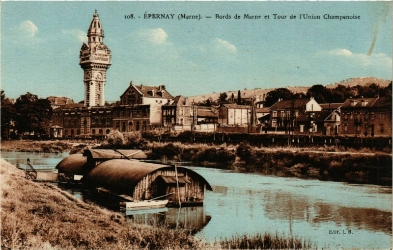 Carte postale ancienne Epernay - Bords de Marne à Épernay