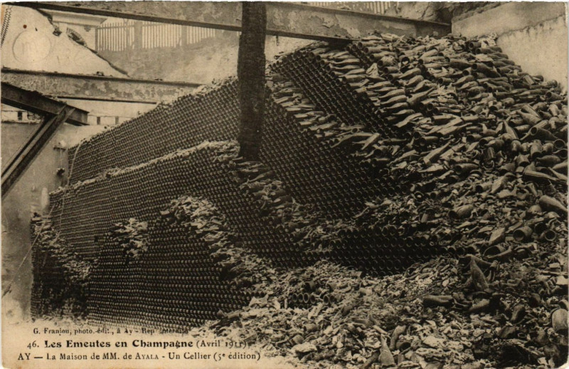 Carte postale ancienne Ay - La Maison