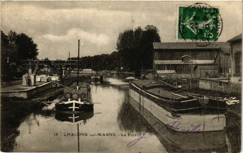 Carte postale ancienne Chalons sur Marne - Le Port