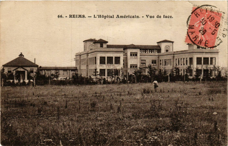 Carte postale ancienne Reims-L'Hopital Americain Vue de face à Reims