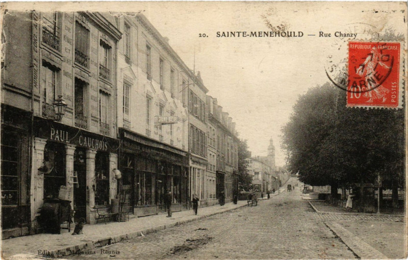 Carte postale ancienne Sainte-Menehould Rue Chanzy à Sainte-Menehould