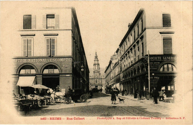 Carte postale ancienne Reims-Rue Colbert à Reims